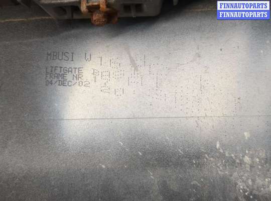 купить Накладка крышки багажника (двери) на Mercedes ML W163 1997-2005