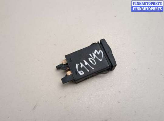 Купить Кнопка аварийки на Audi A4 (B5) 1994-2000 Кнопка аварийки AU1734179 на Audi A4 (B5) 1994-2000