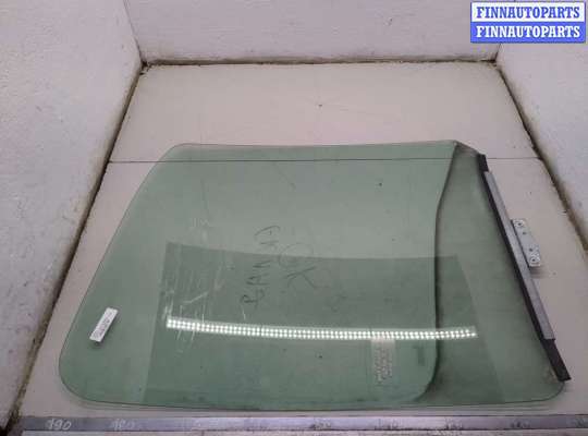 Стекло боковой двери RN1566695 на Opel Movano 1998-2010