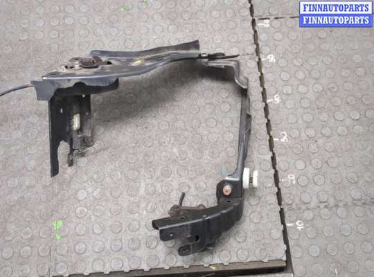 купить Кронштейн рамки передней на Mercedes E W211 2002-2009