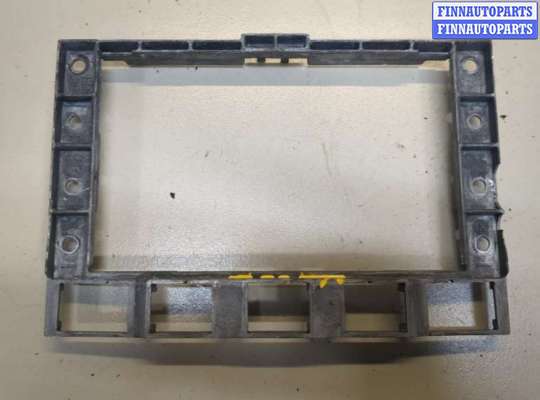 купить Кронштейн магнитолы на Volkswagen Touareg 2007-2010