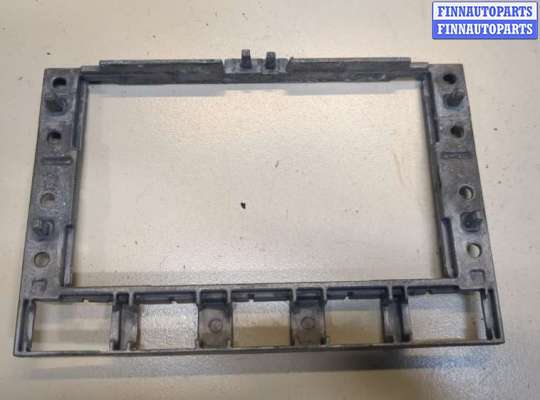 купить Кронштейн магнитолы на Volkswagen Touareg 2007-2010
