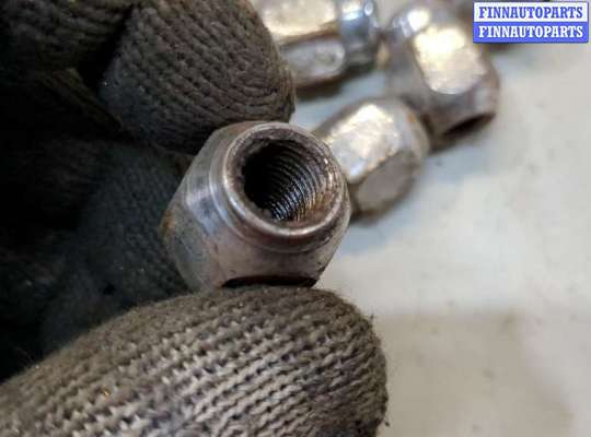 купить Гайка колесная на KIA Sorento XM 2009-2021