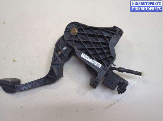 купить Педаль сцепления на Volkswagen Tiguan 2007-2011