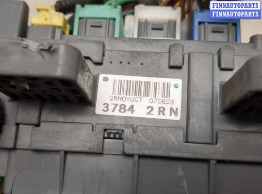купить Блок предохранителей на Honda Civic 2005-2012