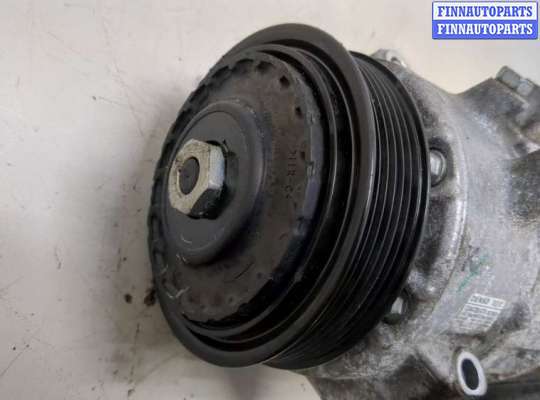 Компрессор кондиционера на Toyota Camry XV70