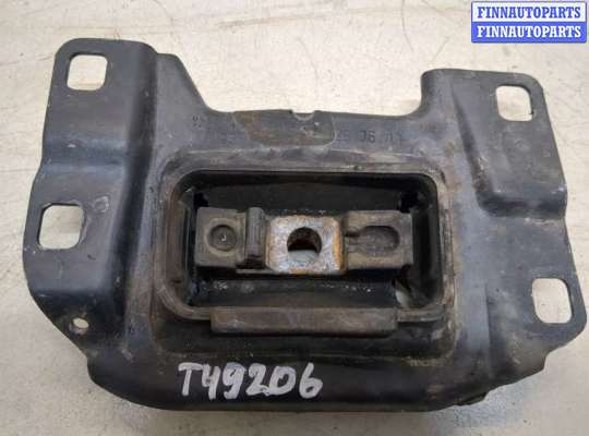 Подушка крепления двигателя FO1958689 на Ford Kuga 2008-2012