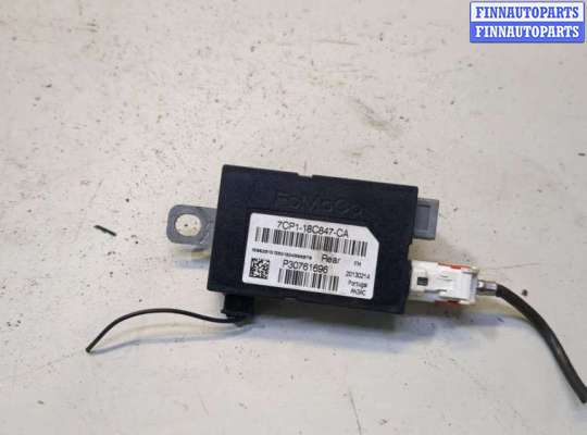 купить Усилитель антенны на Ford Focus 3 2011-2015