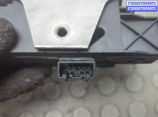 купить Замок багажника на Volvo V50 2004-2012