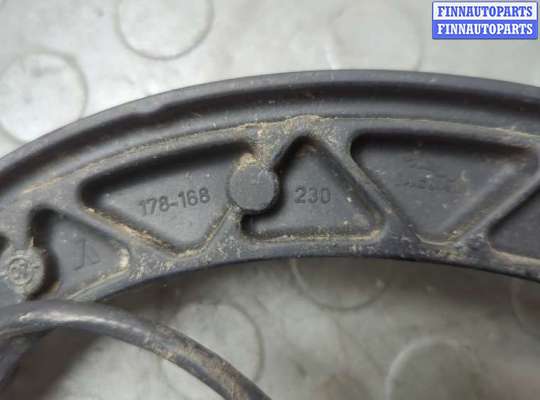 Поводок дворника на Jaguar XF I (X250)