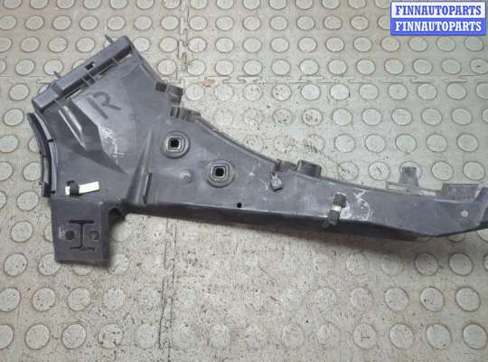 Кронштейн бампера AU1730764 на Audi Q7 2005-2015