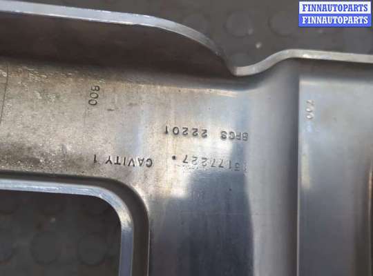 купить Решетка радиатора на Hummer H2