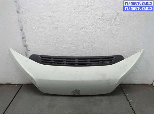 Обшивка капота FT567419 на Peugeot Boxer 2014-2025