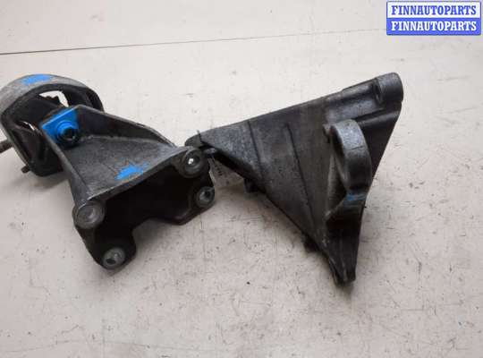 купить Кронштейн КПП на Audi A4 (B5) 1994-2000