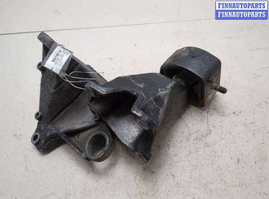 Кронштейн КПП AU1721180 на Audi A4 (B5) 1994-2000