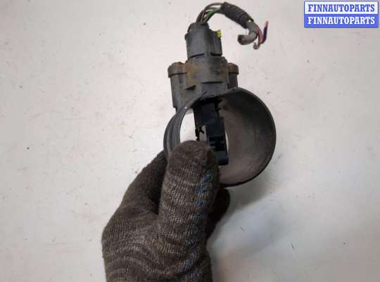 купить Измеритель потока воздуха (расходомер) на Opel Corsa D 2006-2014