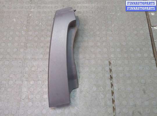 Накладка стойки HM29670 на Hummer H3