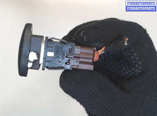купить Кнопка открывания замков дверей на Citroen C5 2001-2004