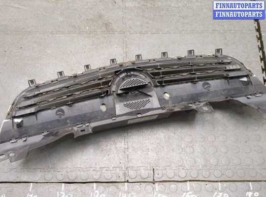 купить Решетка радиатора на Opel Zafira B 2005-2014