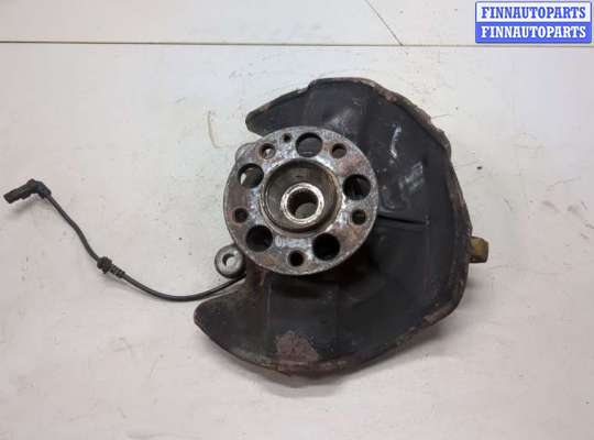 Ступица (кулак, цапфа) MT571892 на Mitsubishi L200 2006-2015