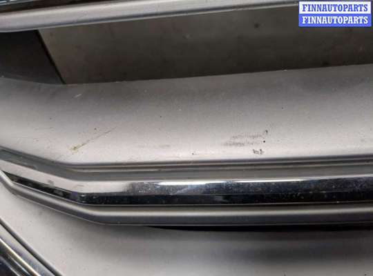 купить Решетка радиатора на Ford Escape 2015-2019