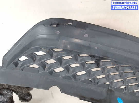 купить Решетка радиатора на Ford Fiesta 2001-2007
