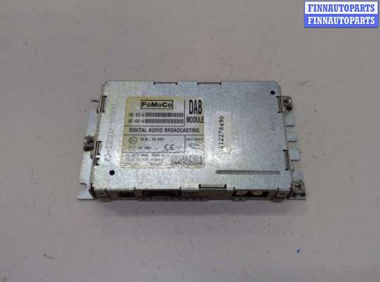 Блок управления радиоприемником LRS0414 на Land Rover Freelander 2 2006-2014