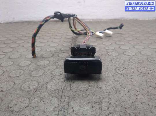 Кнопка стояночного тормоза (ручника) CT1133581 на Citroen DS4 2010-2018