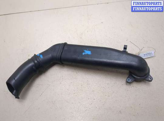 купить Патрубок интеркулера на Opel Astra J 2010-2017