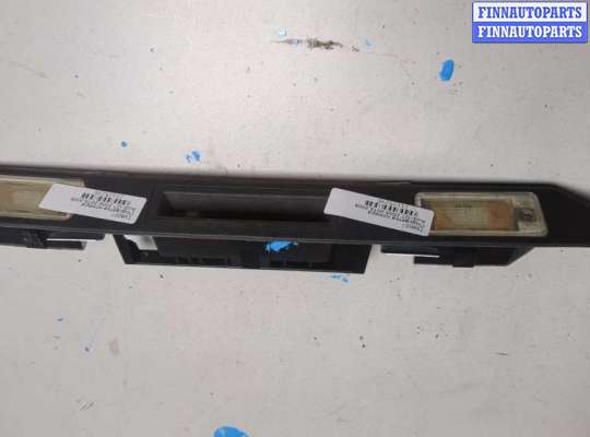 Купить Подсветка номера на Audi Q7 2005-2015 Подсветка номера AU1746344 на Audi Q7 2005-2015