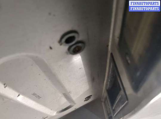 купить Кнопка открывания багажника с крышки на Volkswagen Touareg 2002-2007