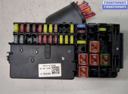 купить Блок предохранителей на Opel Astra K 2015-2021