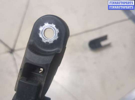 купить Щеткодержатель на Mitsubishi ASX 2010-2020