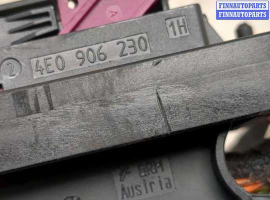 купить Блок предохранителей на Audi Q7 2005-2015