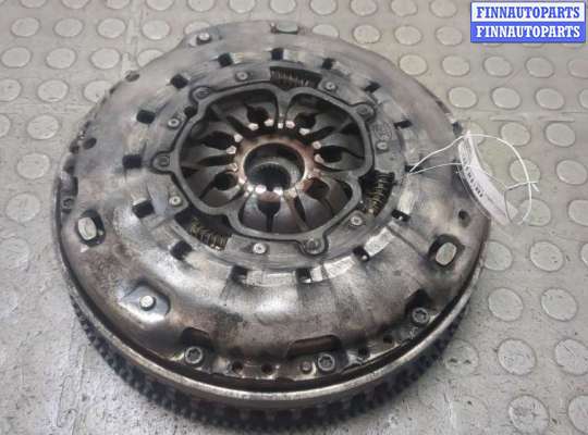 Маховик RN1595073 на Renault Scenic 2003-2009