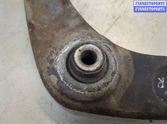 купить Рычаг подвески на Peugeot 307