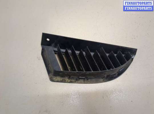 купить Решетка радиатора на Mitsubishi Colt 2002-2012