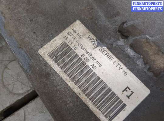 купить Накладка на порог на Mercedes C W204 2006-2015