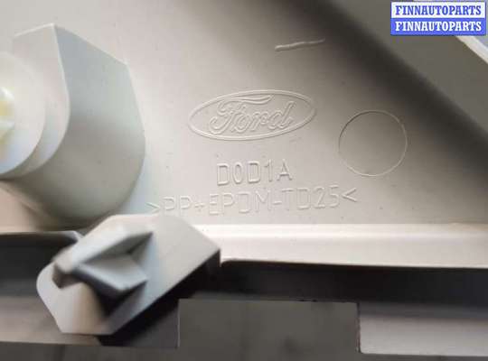 купить Обшивка стойки на Ford C-Max 2015-2019
