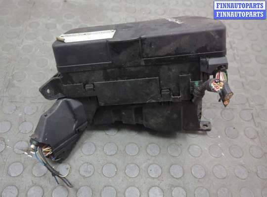 купить Блок предохранителей на Toyota Auris E15 2006-2012