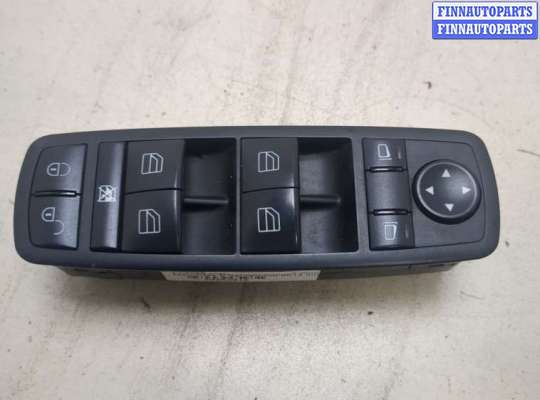 купить Кнопка стеклоподъемника (блок кнопок) на Mercedes B W245 2005-2012