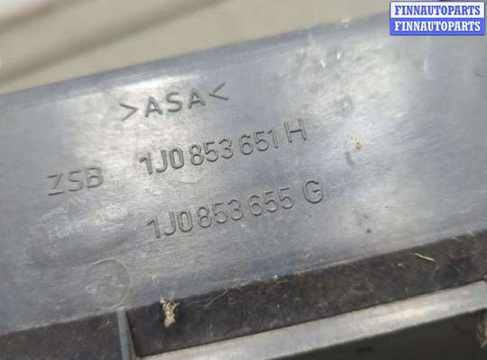 купить Решетка радиатора на Volkswagen Golf 4 1997-2006