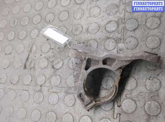 купить Кронштейн полуоси на Renault Scenic 2009-2012