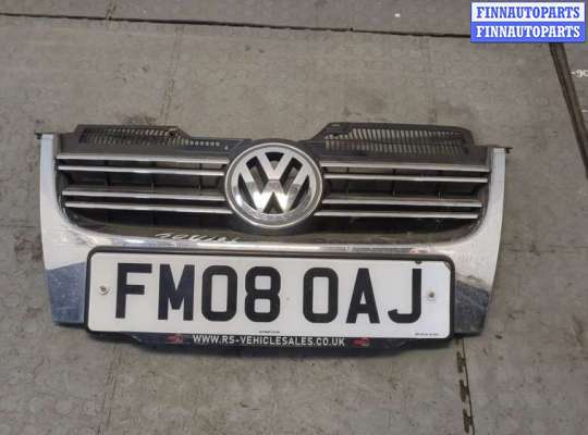 Решетка радиатора VG2738073 на Volkswagen Jetta 5 2005-2011