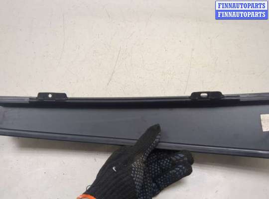 купить Молдинг двери на Volkswagen Passat 6 2005-2010