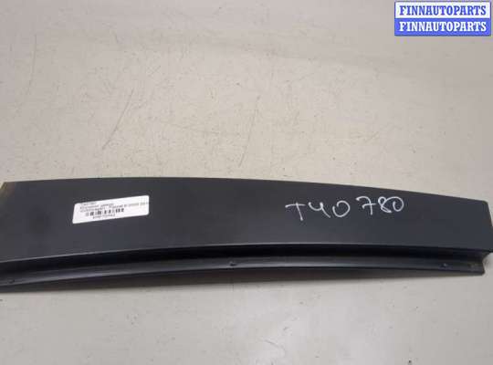 купить Молдинг двери на Volkswagen Passat 6 2005-2010