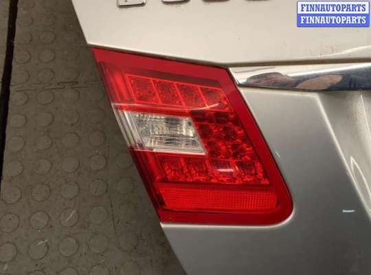 купить Фонарь крышки багажника на Mercedes E W212 2009-2016