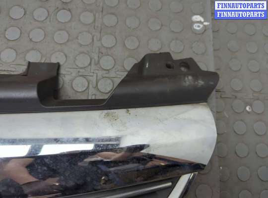 купить Решетка радиатора на Opel Zafira B 2005-2014