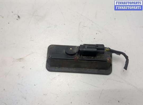 купить Кнопка открывания багажника с крышки на Ford C-Max 2002-2010