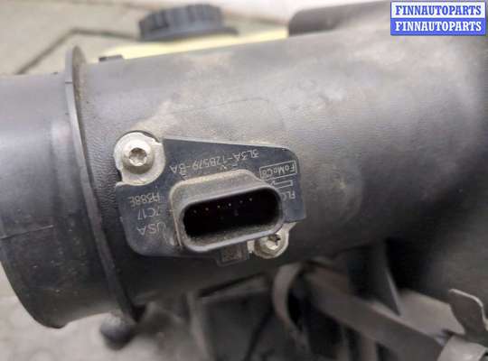 купить Корпус воздушного фильтра на Lincoln Navigator 2006-2014